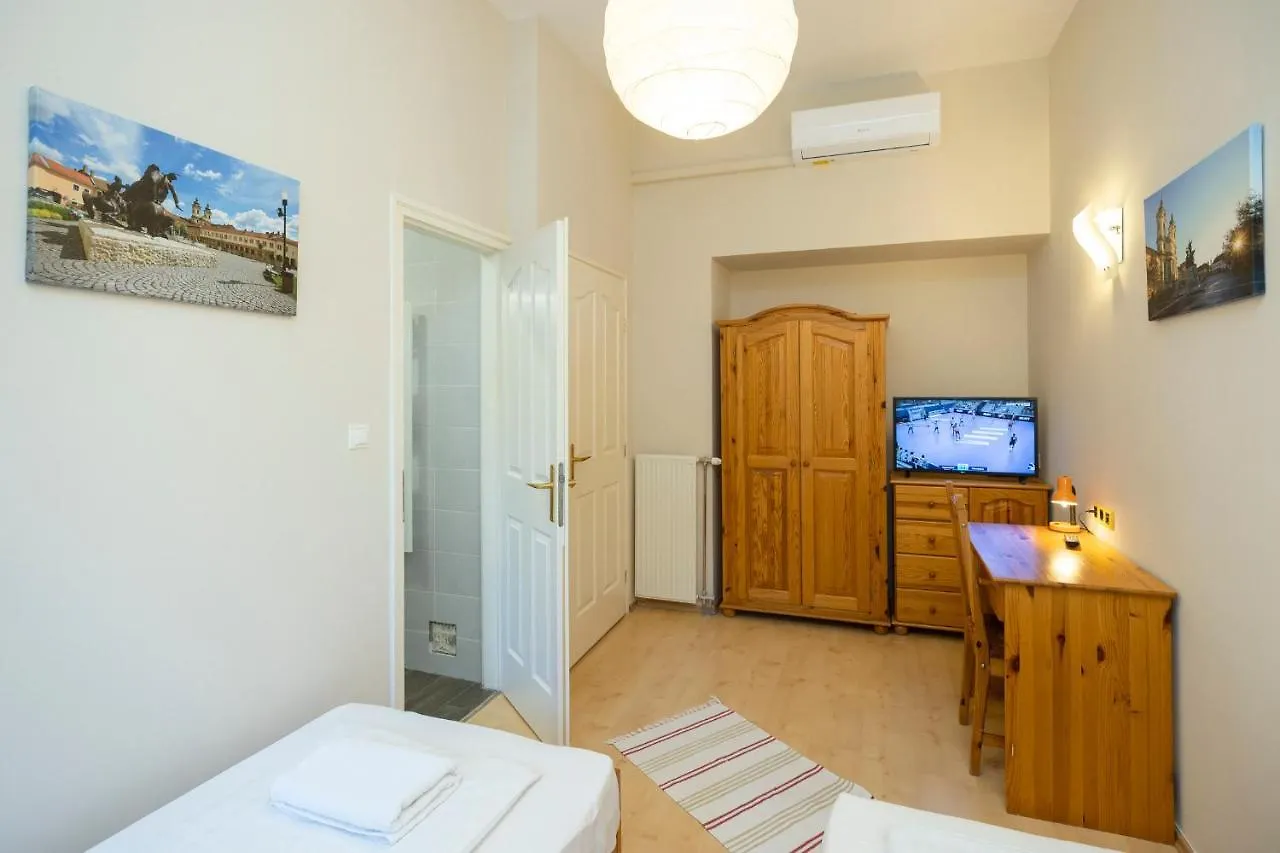 Nemes Apartman Eger