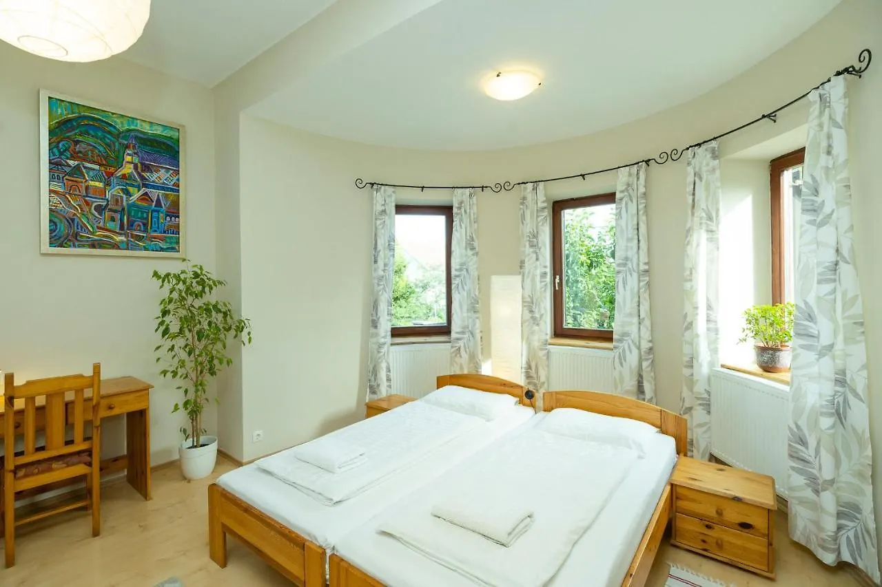 Apartment Nemes Apartman Eger